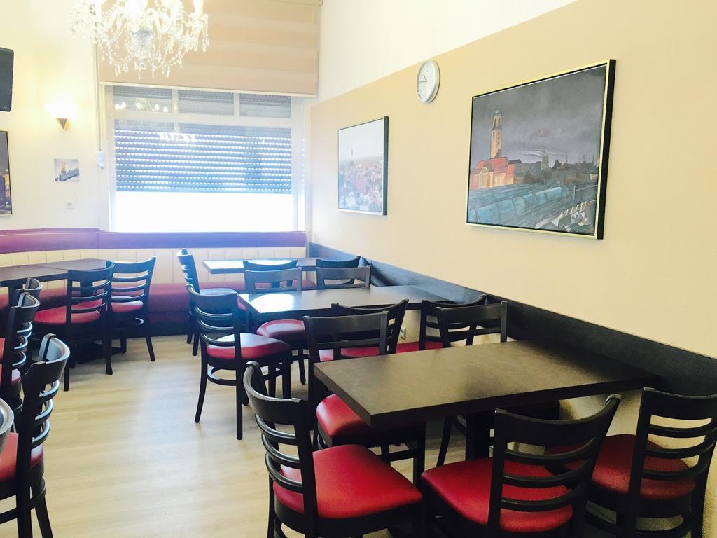 Hotel Altstadt Spandau Seeburg  Εξωτερικό φωτογραφία